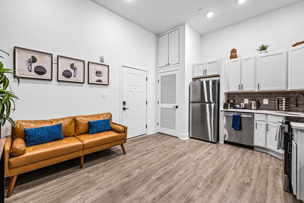 Photo of Livingroom in Downtown Baltimore