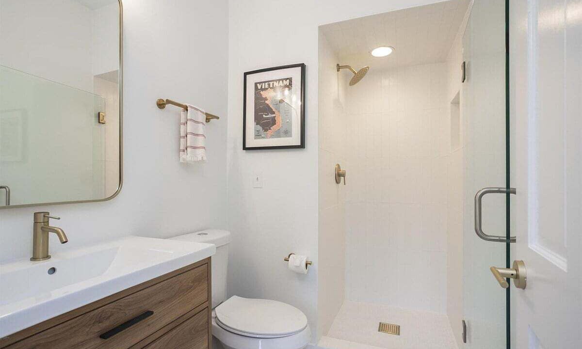 Photo of Bathroom in Eastwood