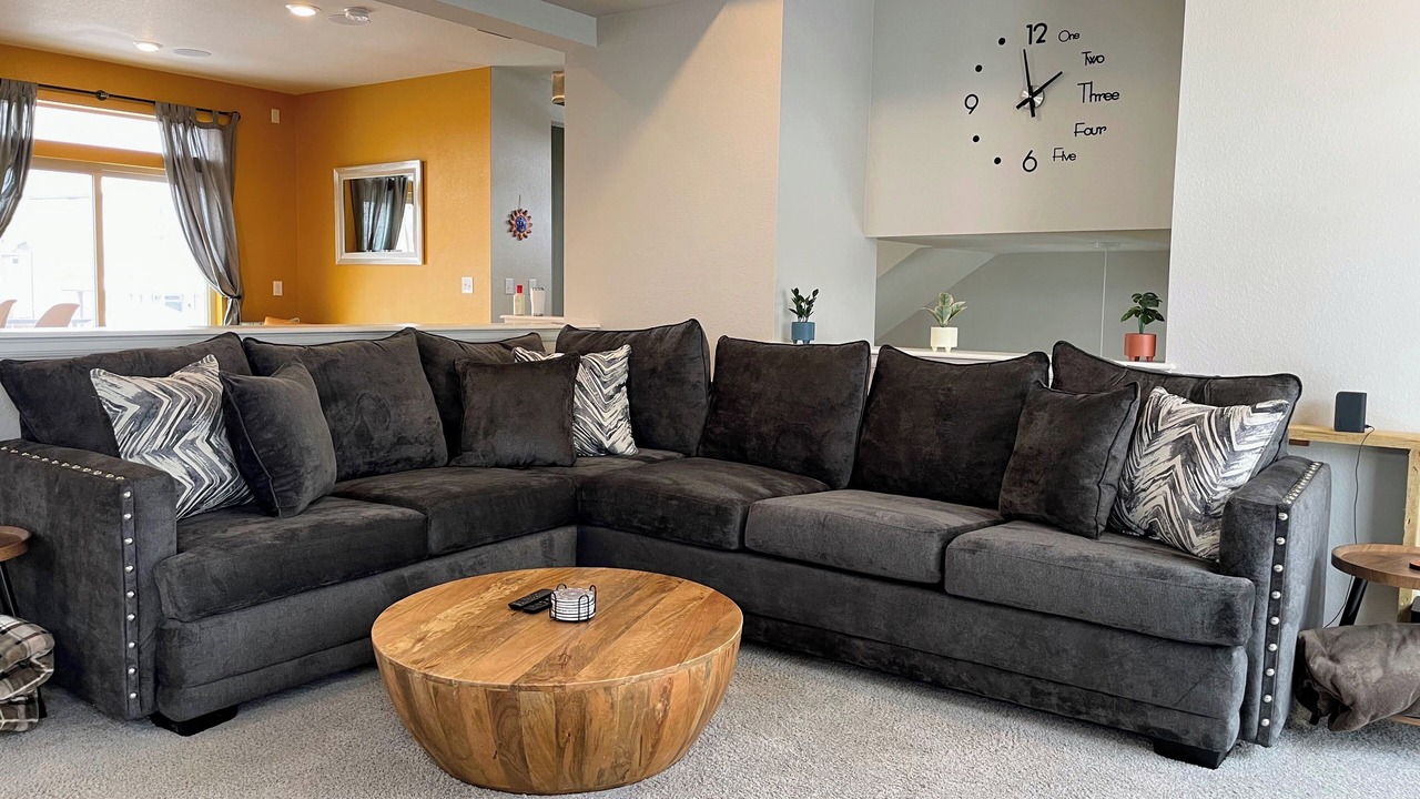 Photo of Livingroom in Commerce City