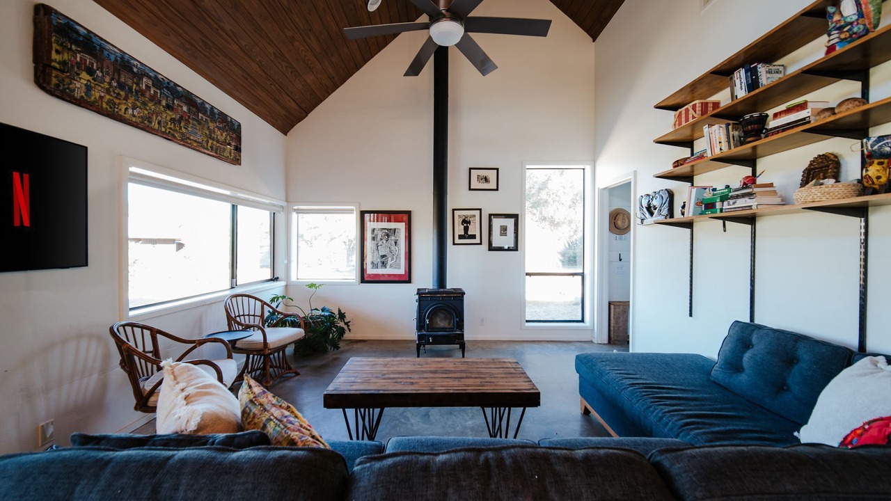 Photo of Livingroom in Driftwood