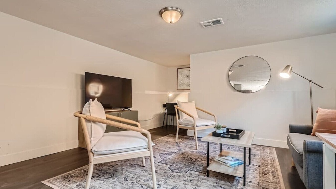 Photo of Livingroom in Berkley