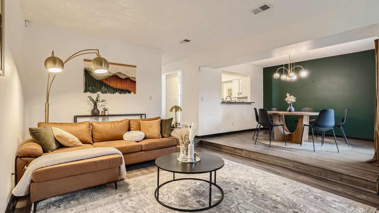 Photo of Livingroom in South Westminster