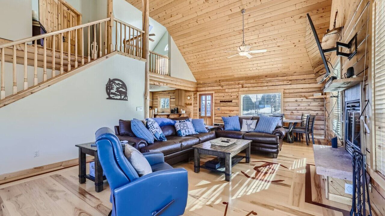 Photo of Livingroom in Morrison