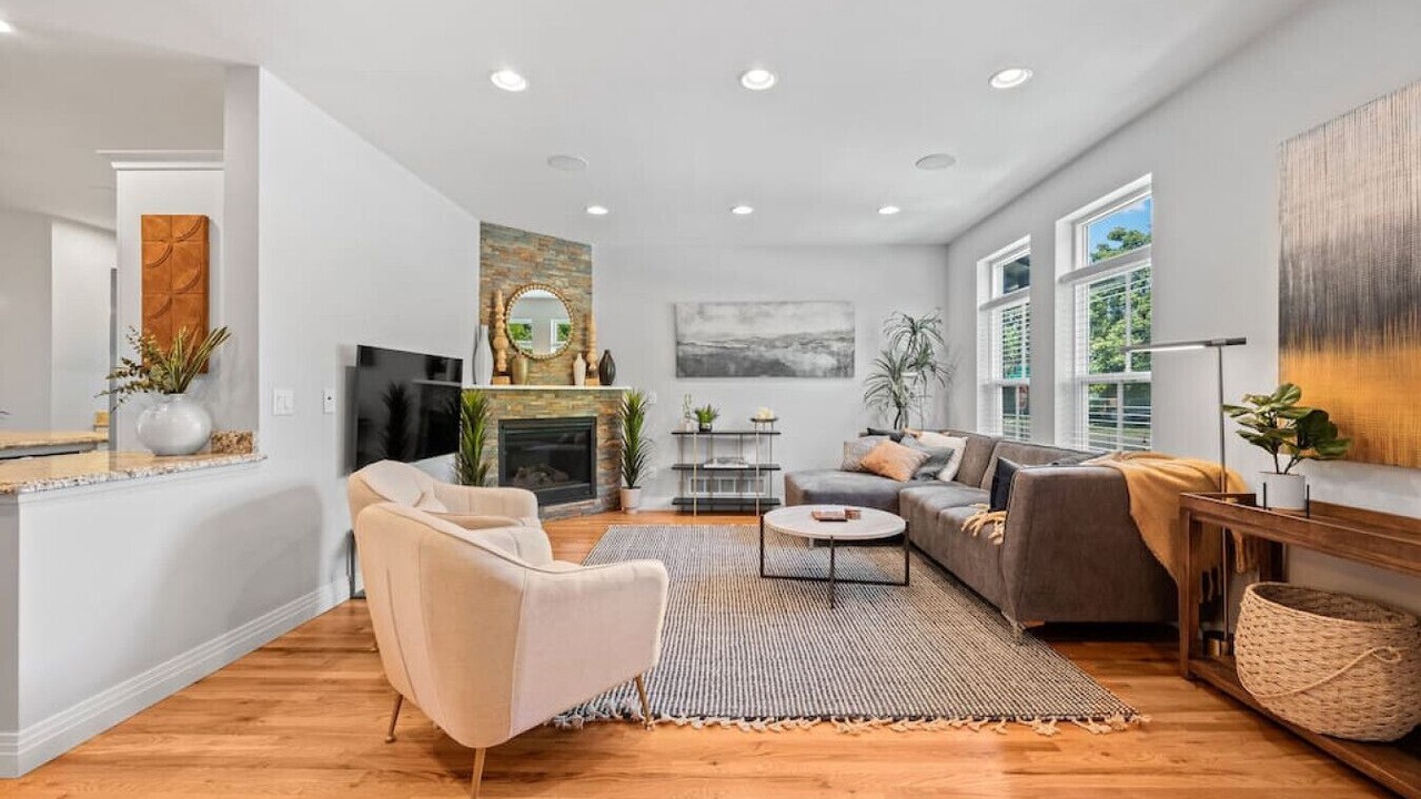 Photo of Livingroom in Platt Park