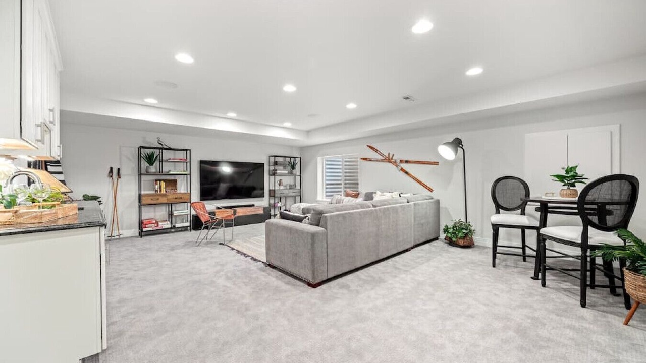 Photo of Livingroom in Platt Park