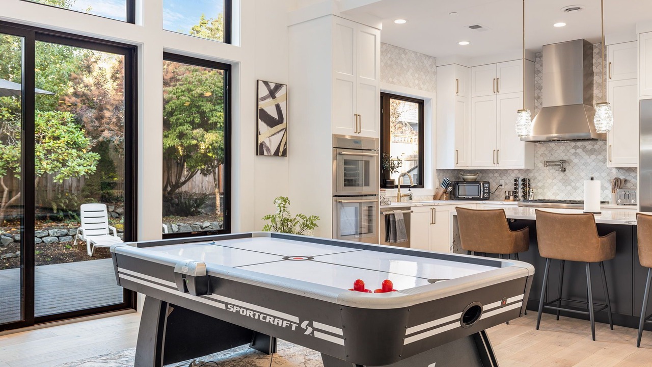 Photo of Kitchen in West Bellevue