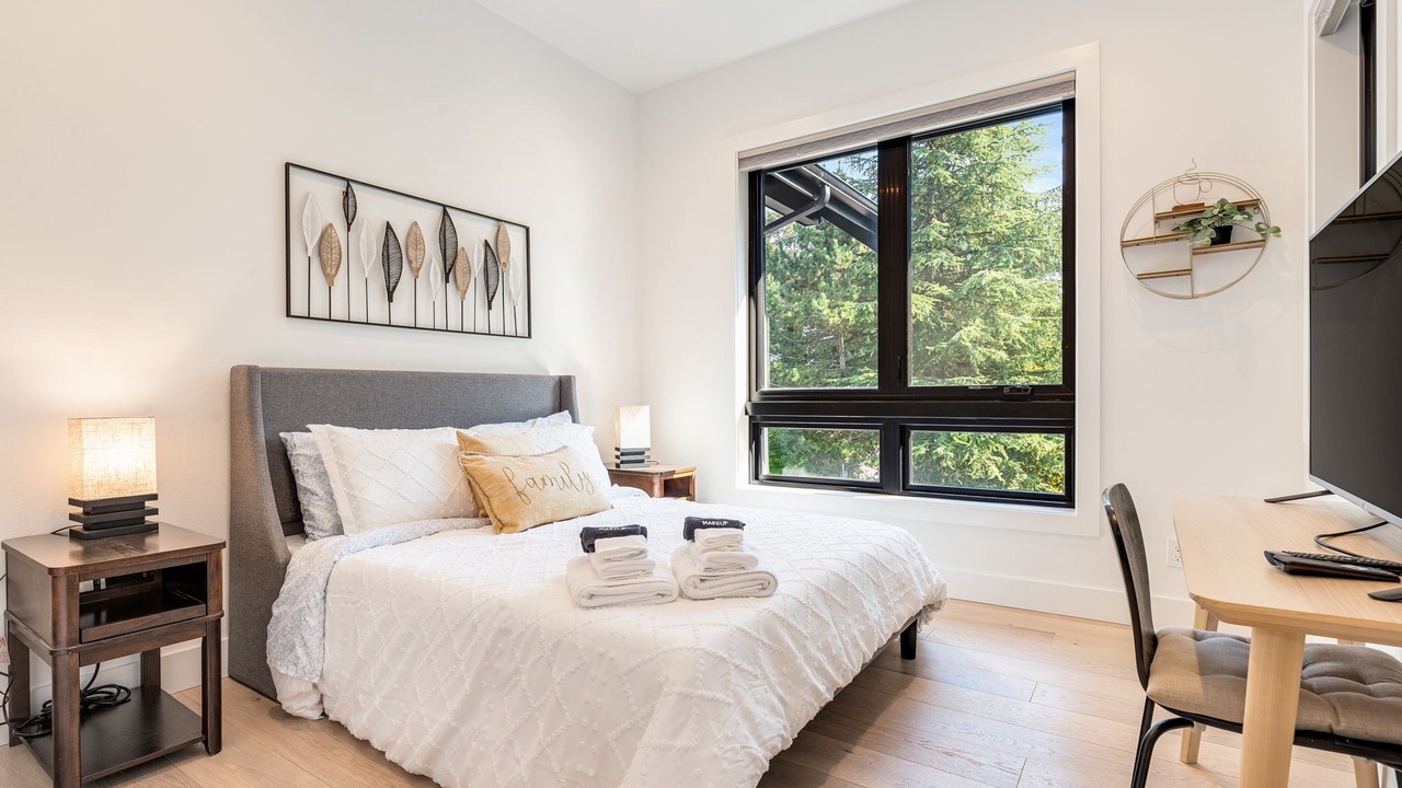 Photo of Bedroom in West Bellevue