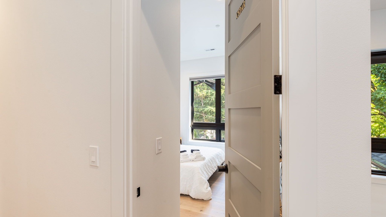 Photo of Bedroom in West Bellevue