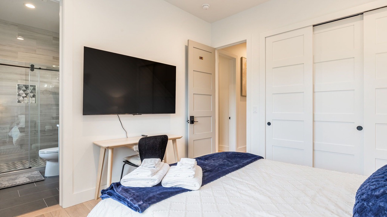 Photo of Bedroom in West Bellevue
