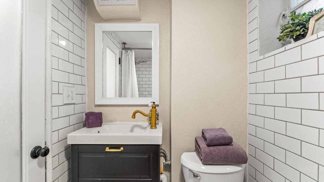 Photo of Bathroom in Speer