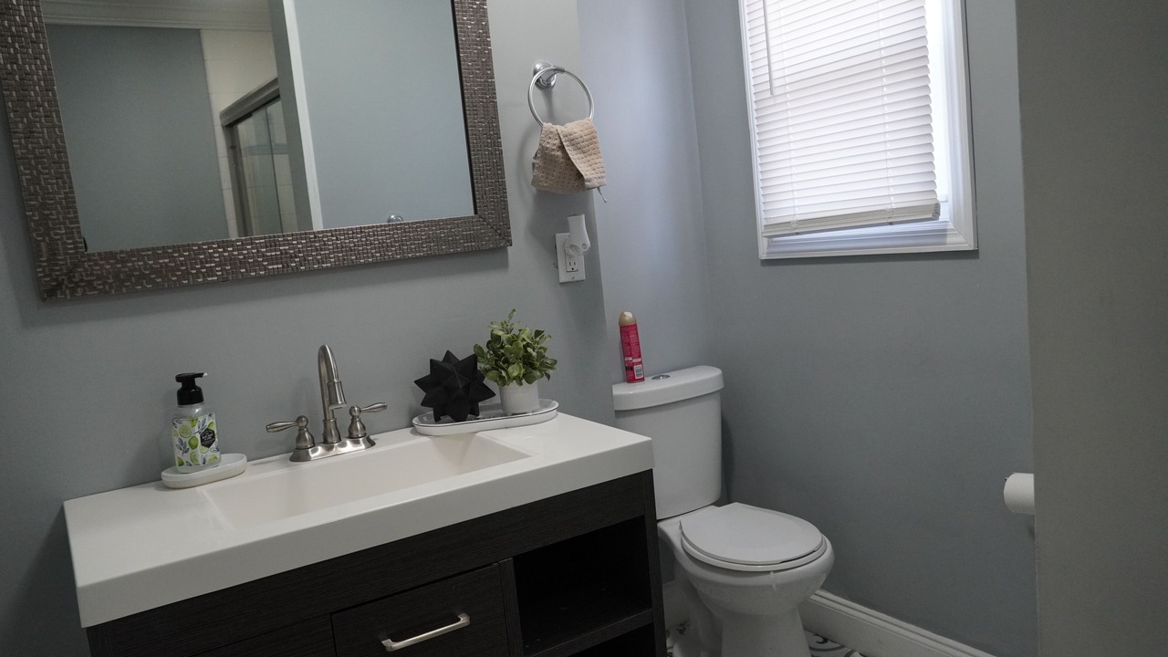 Photo of Bathroom in Williamstown