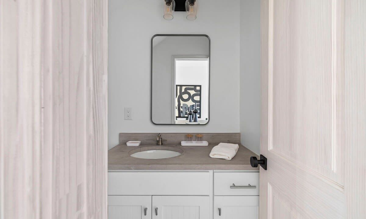 Photo of Bathroom in Spicewood