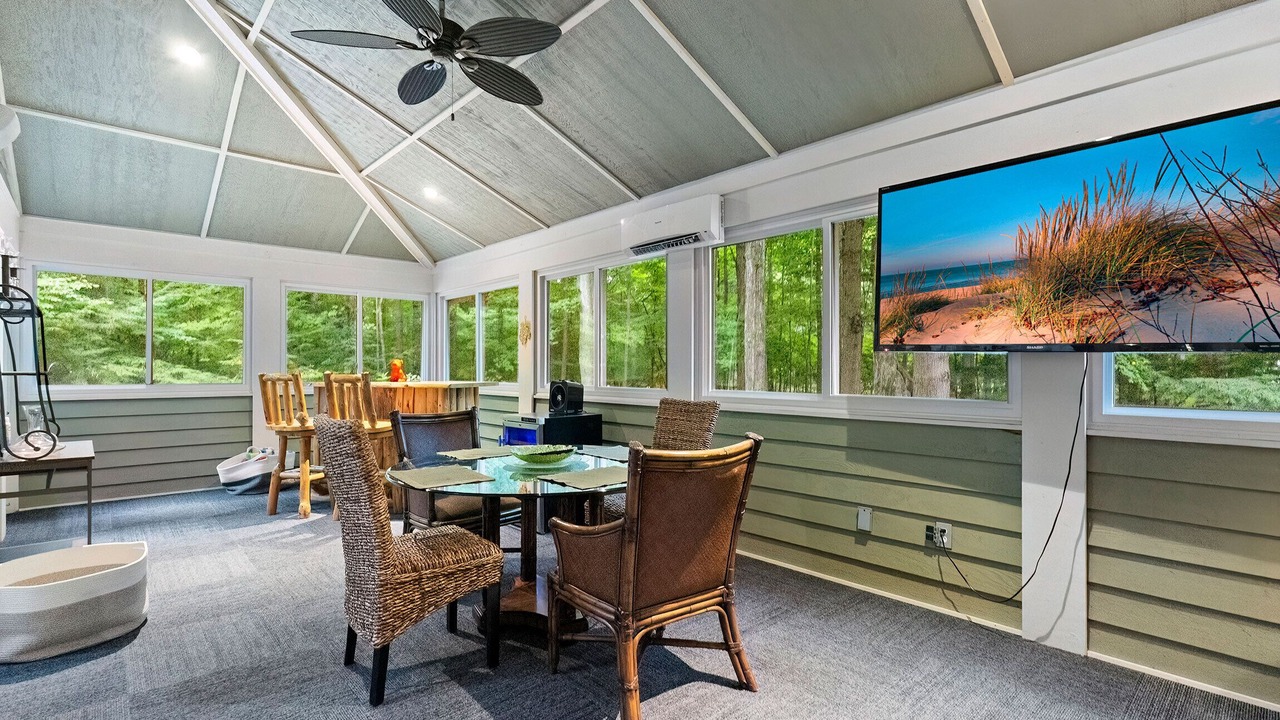 Photo of Bedroom in Shorewood-Tower Hills-Harbert