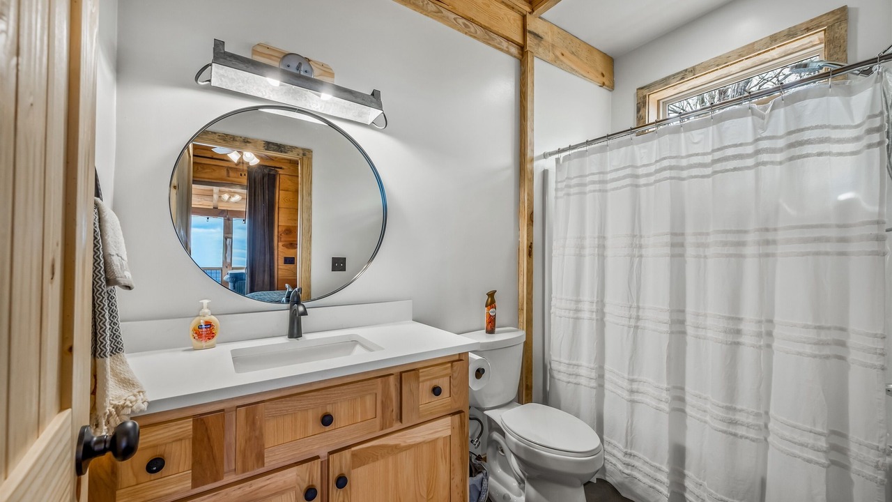 Photo of Bathroom in Rising Fawn