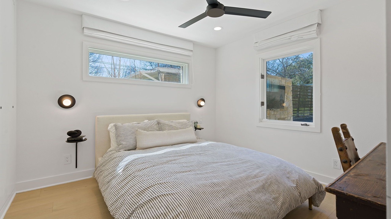 Photo of Bedroom in Barton Heights