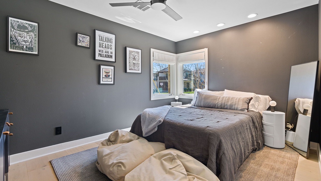Photo of Bedroom in Barton Heights