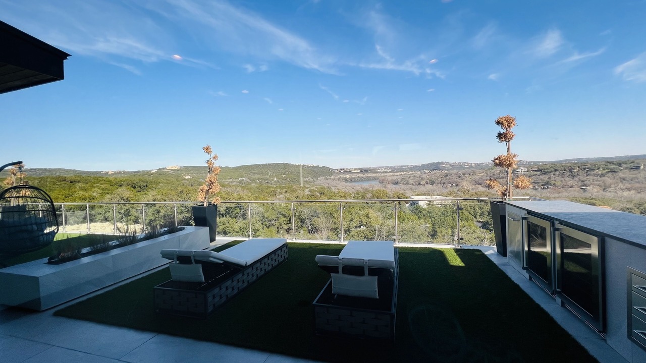 Photo of Patio Balcony in Greenshores