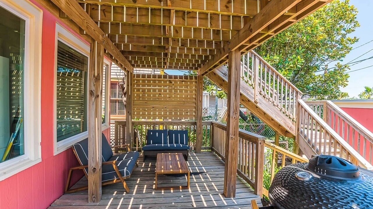 Photo of Patio Balcony in San Jacinto