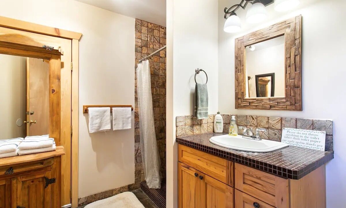 Photo of Bathroom in Boulder