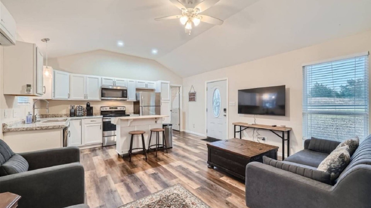 Photo of Bedroom in Cedar Creek