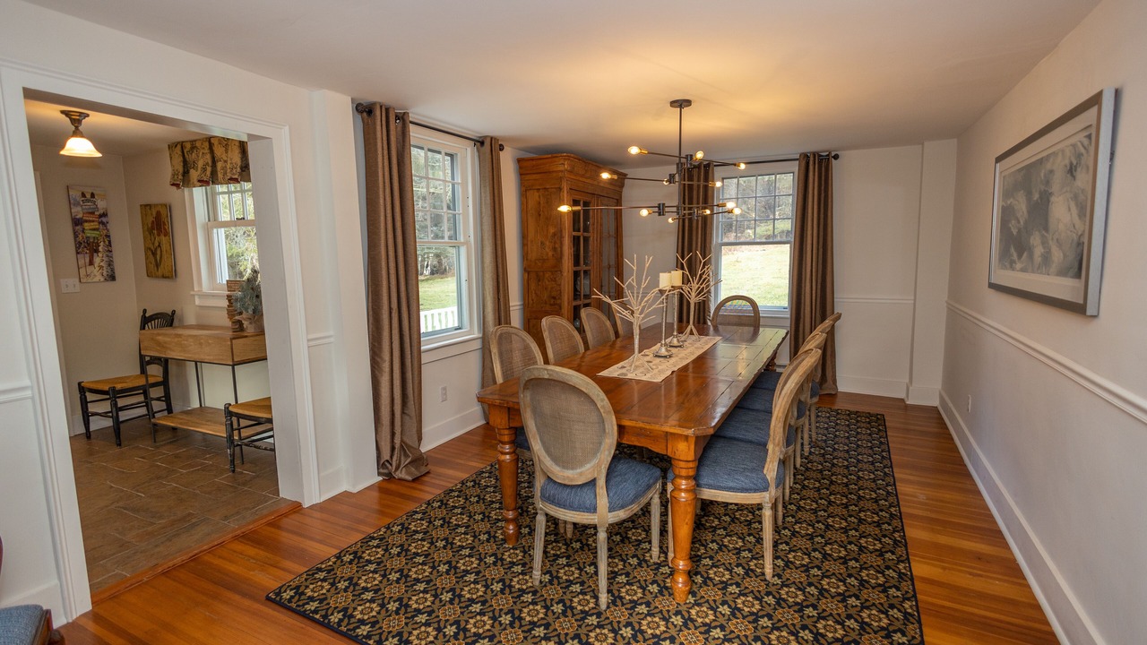 Photo of Livingroom in Maplecrest