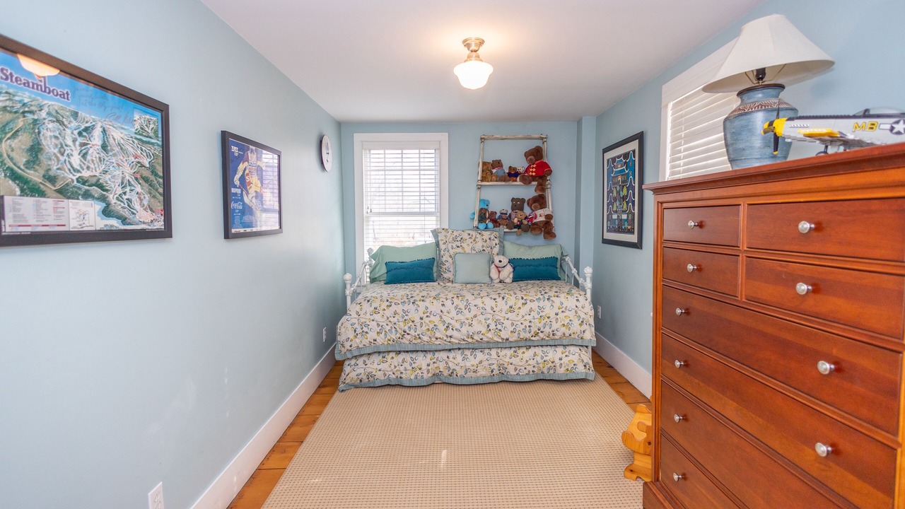 Photo of Bedroom in Maplecrest