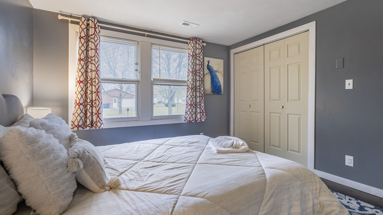 Photo of Bedroom in Bowling Green