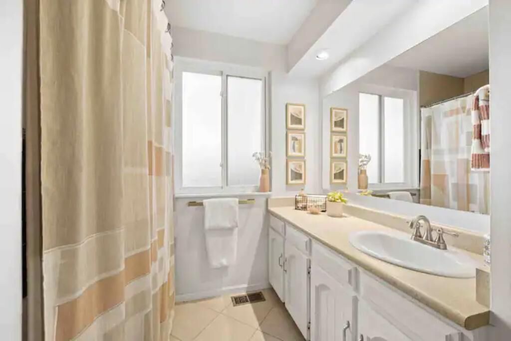 Photo of Bathroom in Arvada