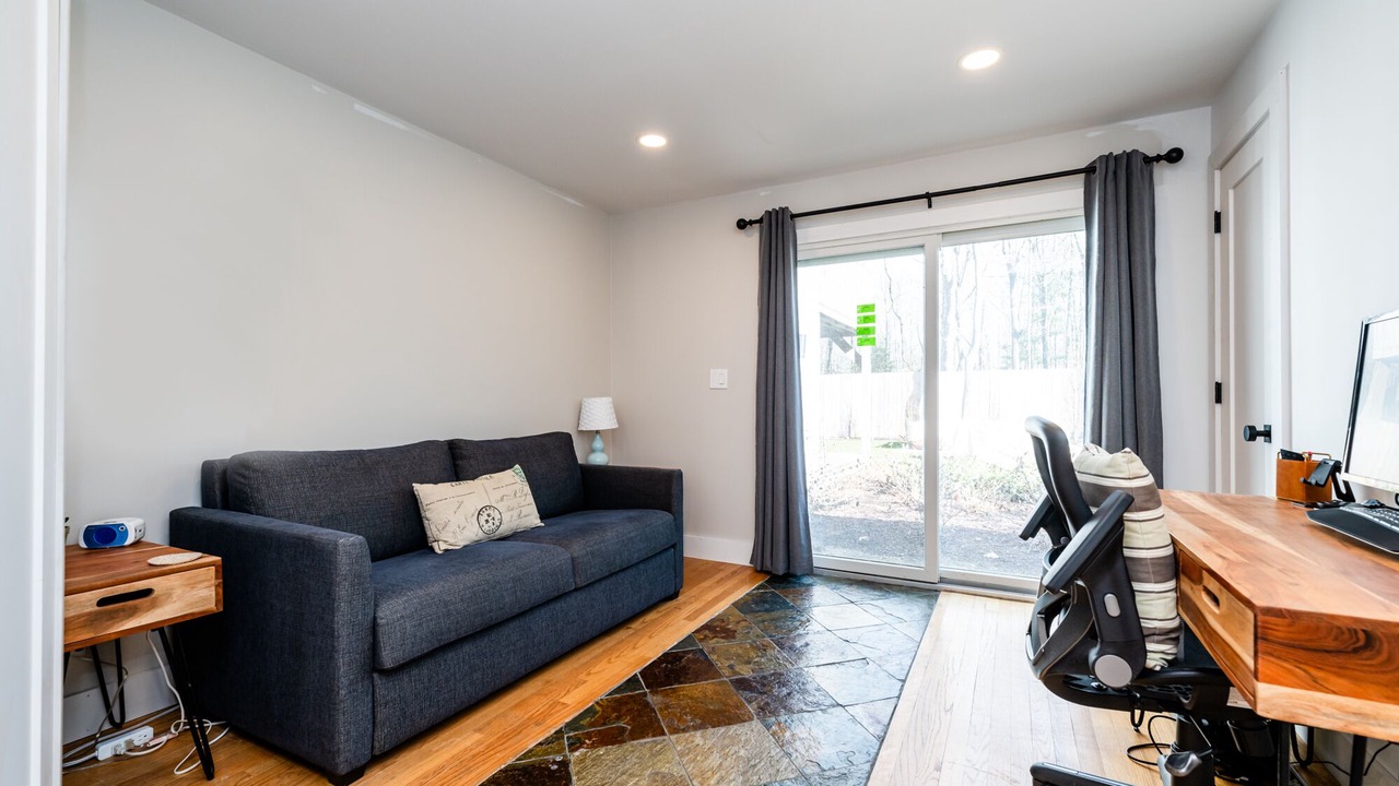 Photo of Livingroom in Harbert