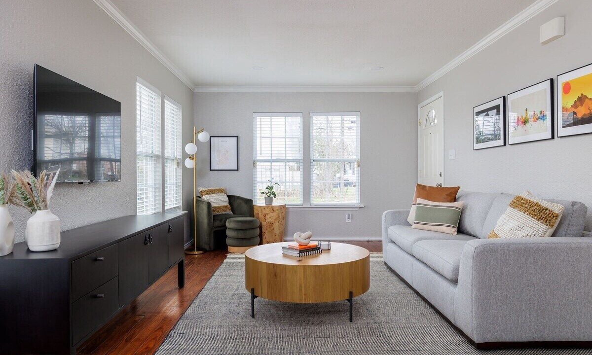 Photo of Livingroom in McKinley Heights