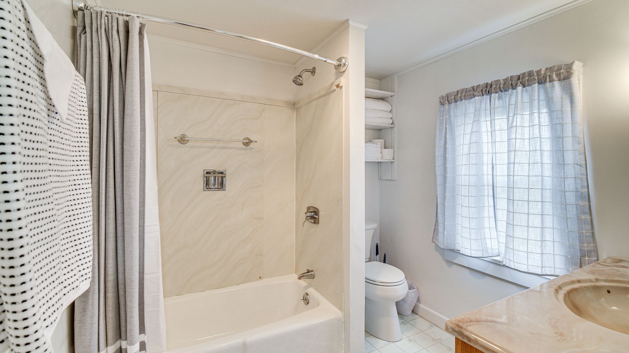 Photo of Bathroom in Town of Owasco