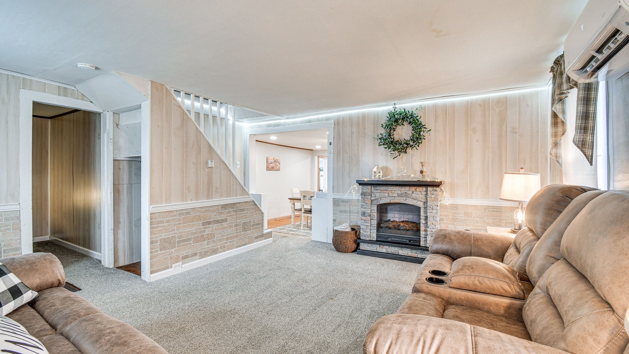 Photo of Livingroom in Town of Owasco