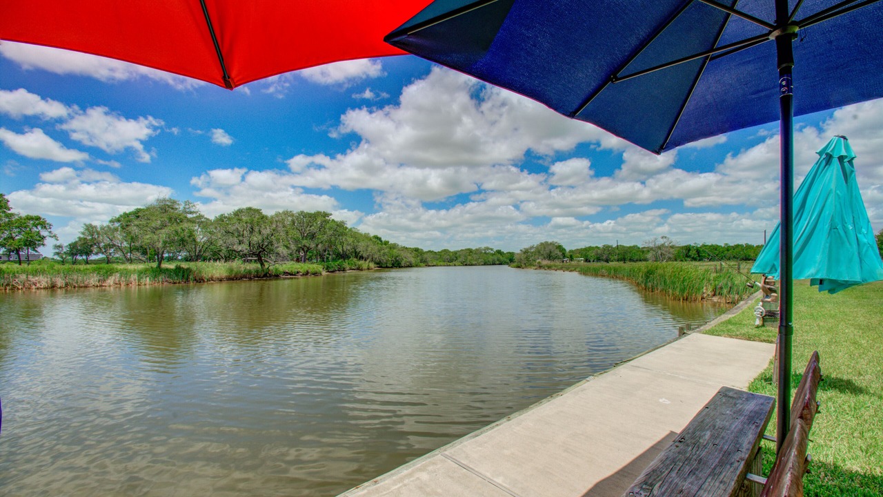 Photo of Bathroom in Alvin