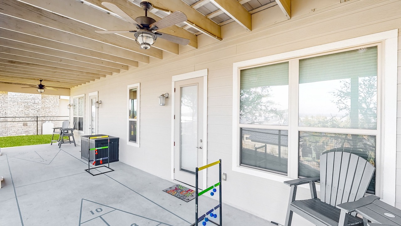 Photo of Patio Balcony in Canyon Lake