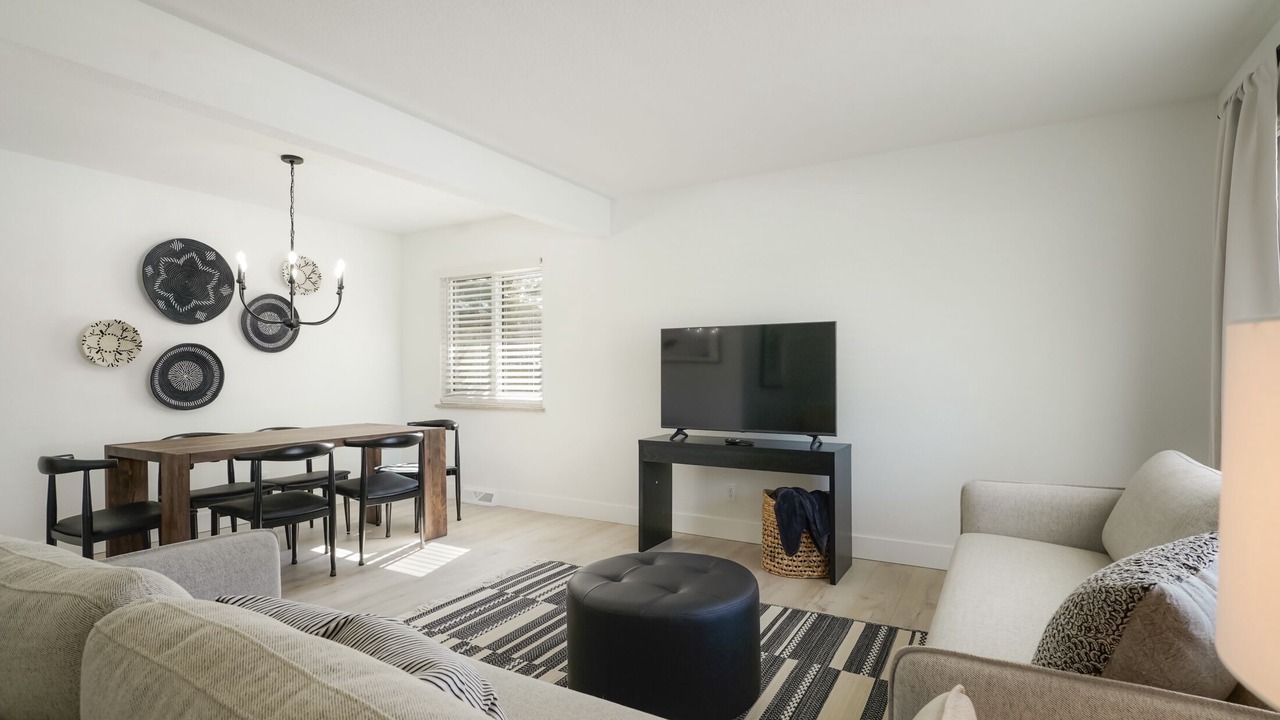 Photo of Livingroom in Northwest Arvada