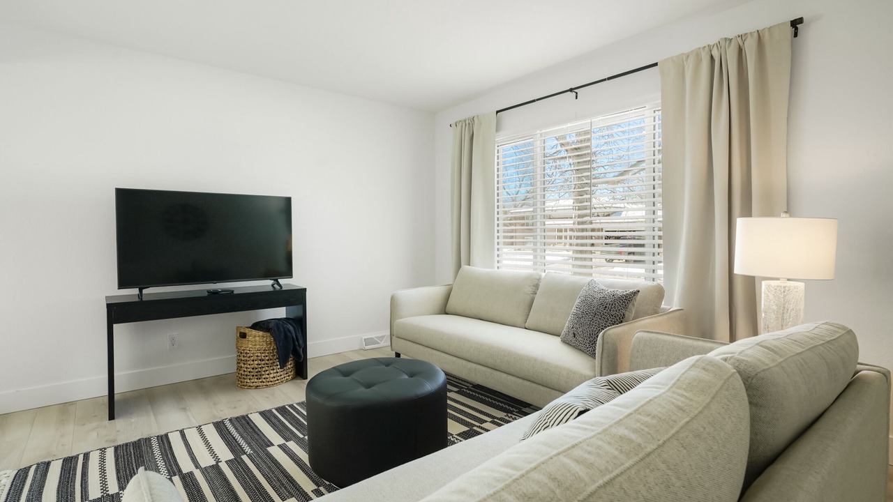 Photo of Livingroom in Northwest Arvada