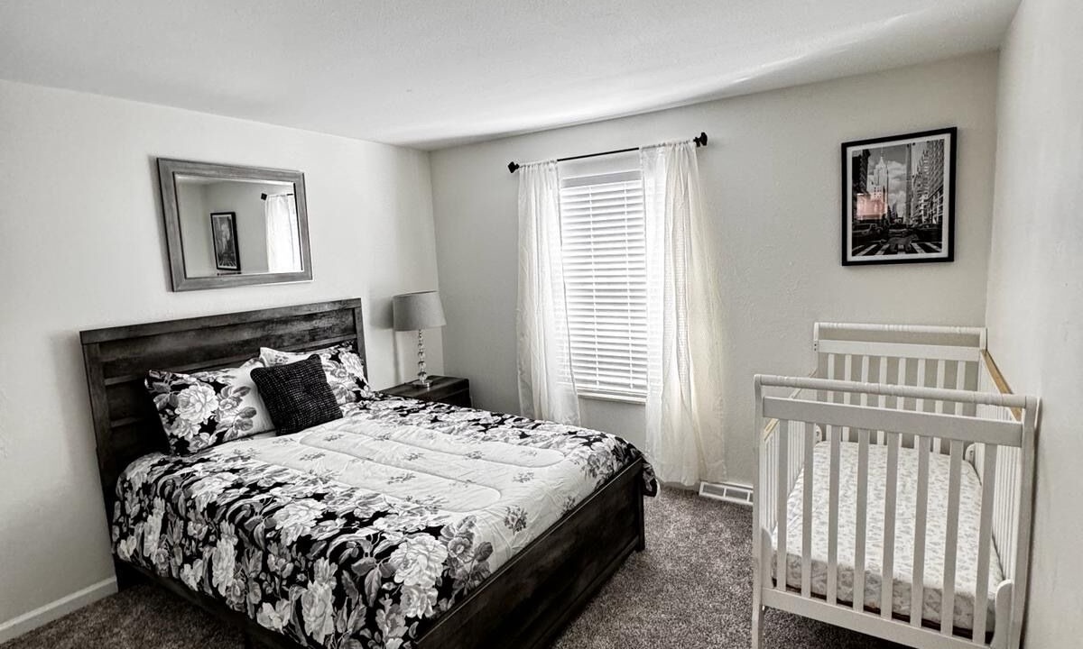Photo of Bedroom in Englewood