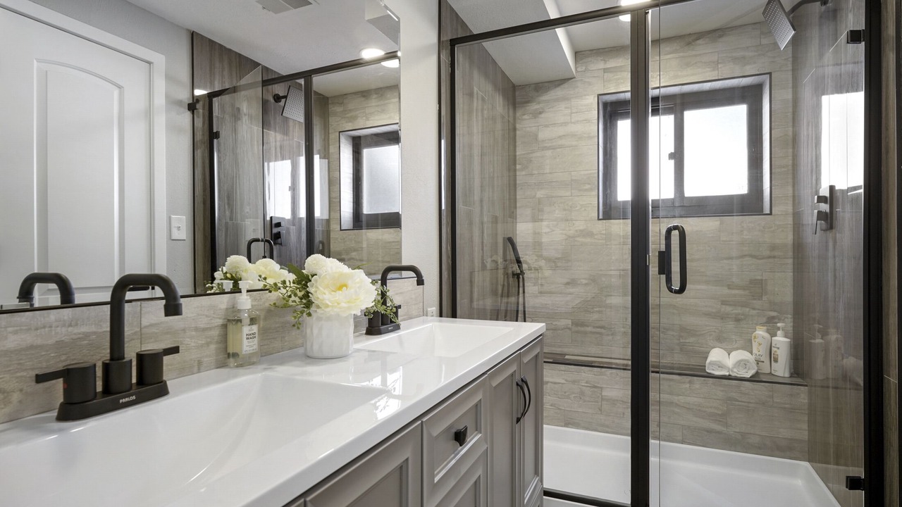 Photo of Bathroom in Highlands