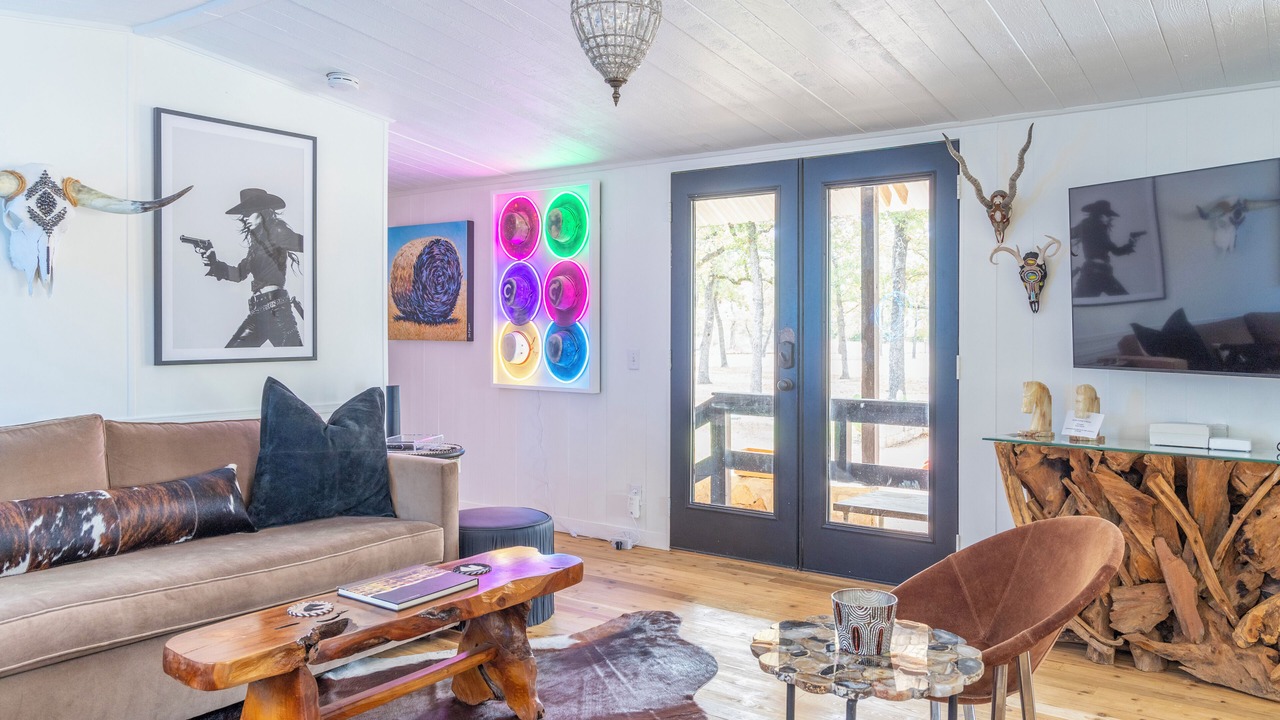 Photo of Livingroom in Ledbetter