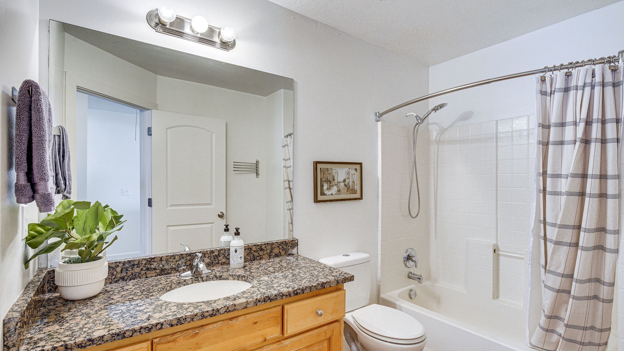 Photo of Bathroom in Sunset Heights