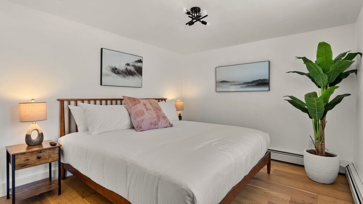 Photo of Bedroom in Pittsfield