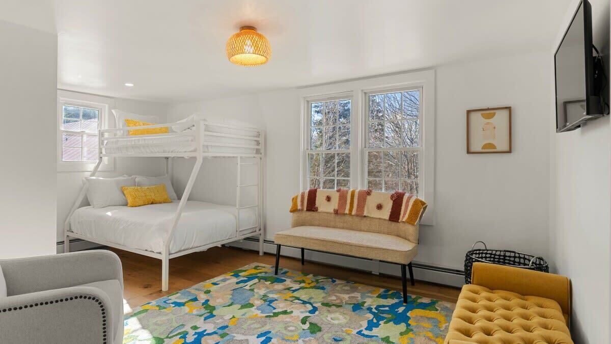 Photo of Bedroom in Pittsfield