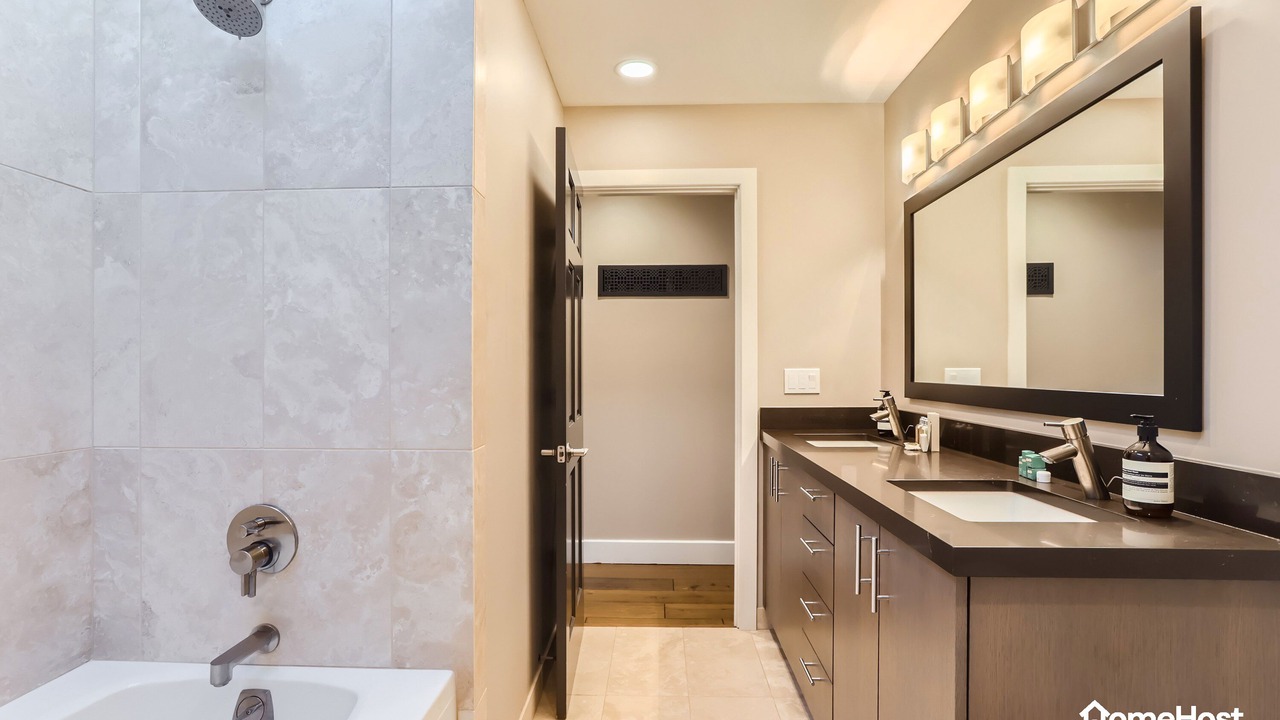 Photo of Bathroom in North Boulder