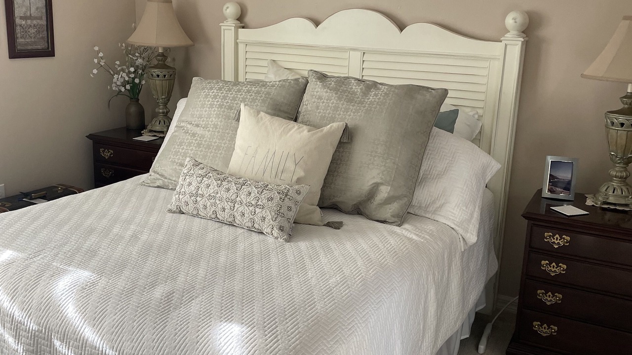 Photo of Bedroom in Bonita Springs
