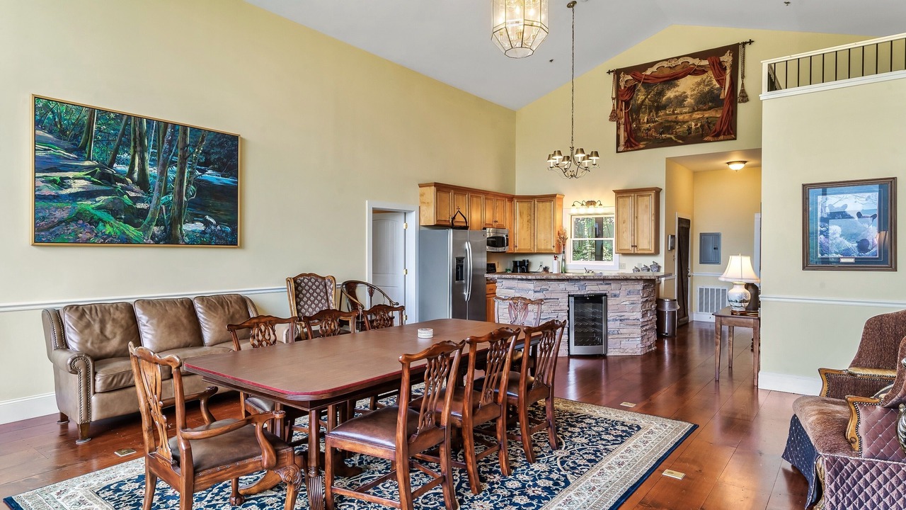 Photo of Livingroom in Townsend