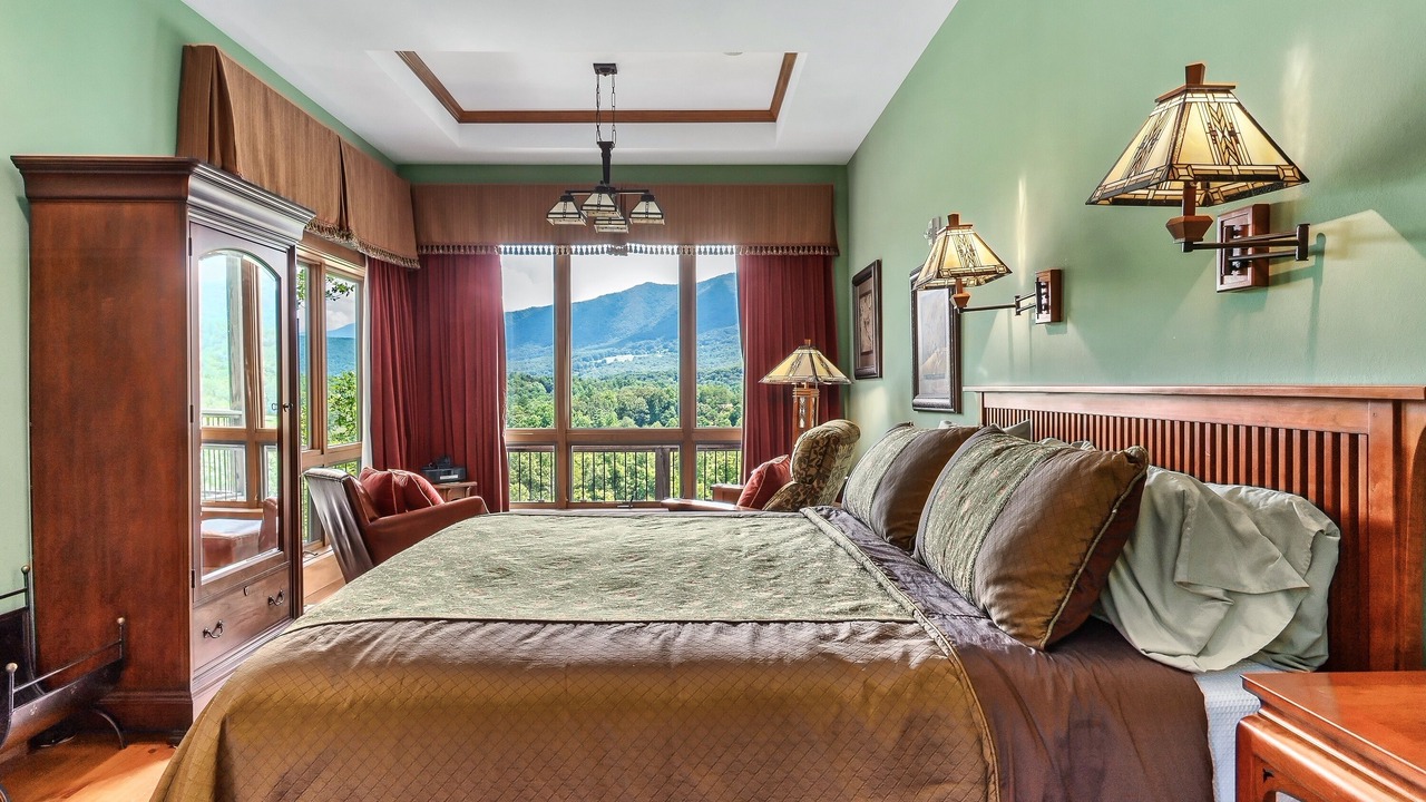Photo of Bedroom in Townsend