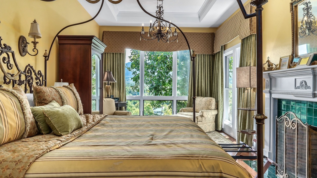 Photo of Bedroom in Townsend