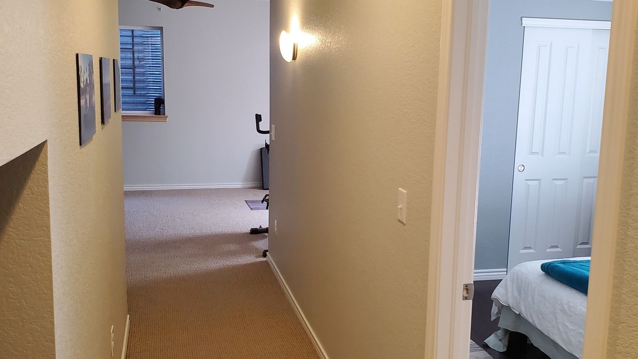 Photo of Bedroom in Lyons