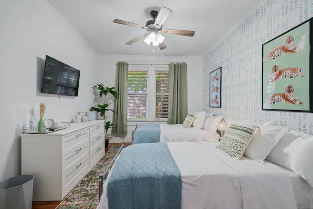 Photo of Bedroom in East Midtown