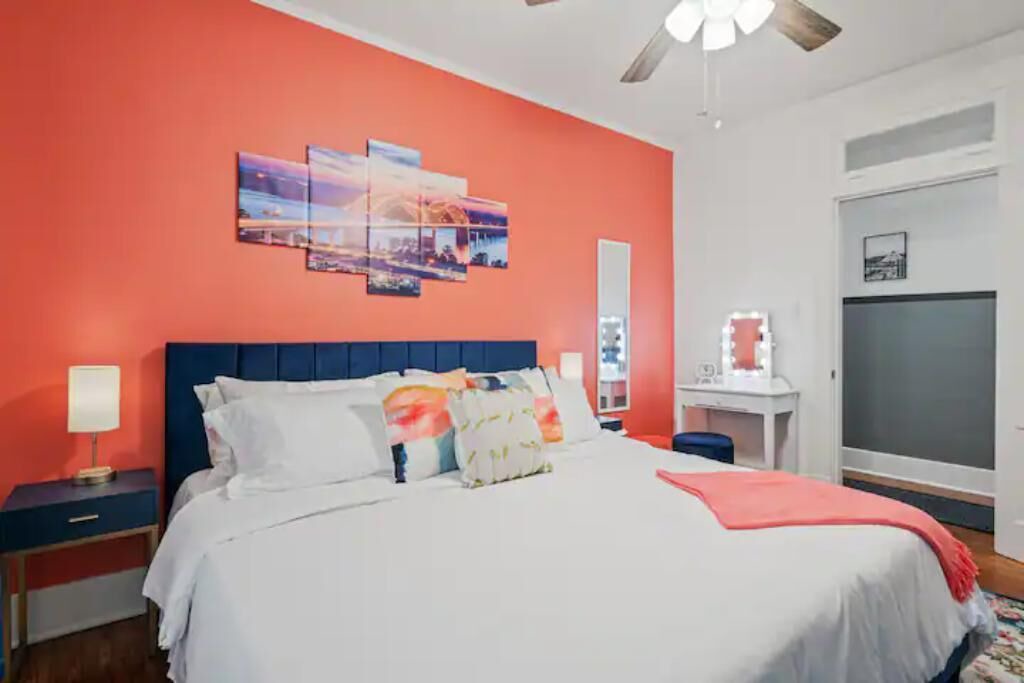 Photo of Bedroom in East Midtown
